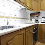 Apartament Mas Alezzi *